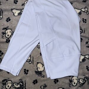 3/$21 Old Navy Active 7/8 Lilac Leggings Medium